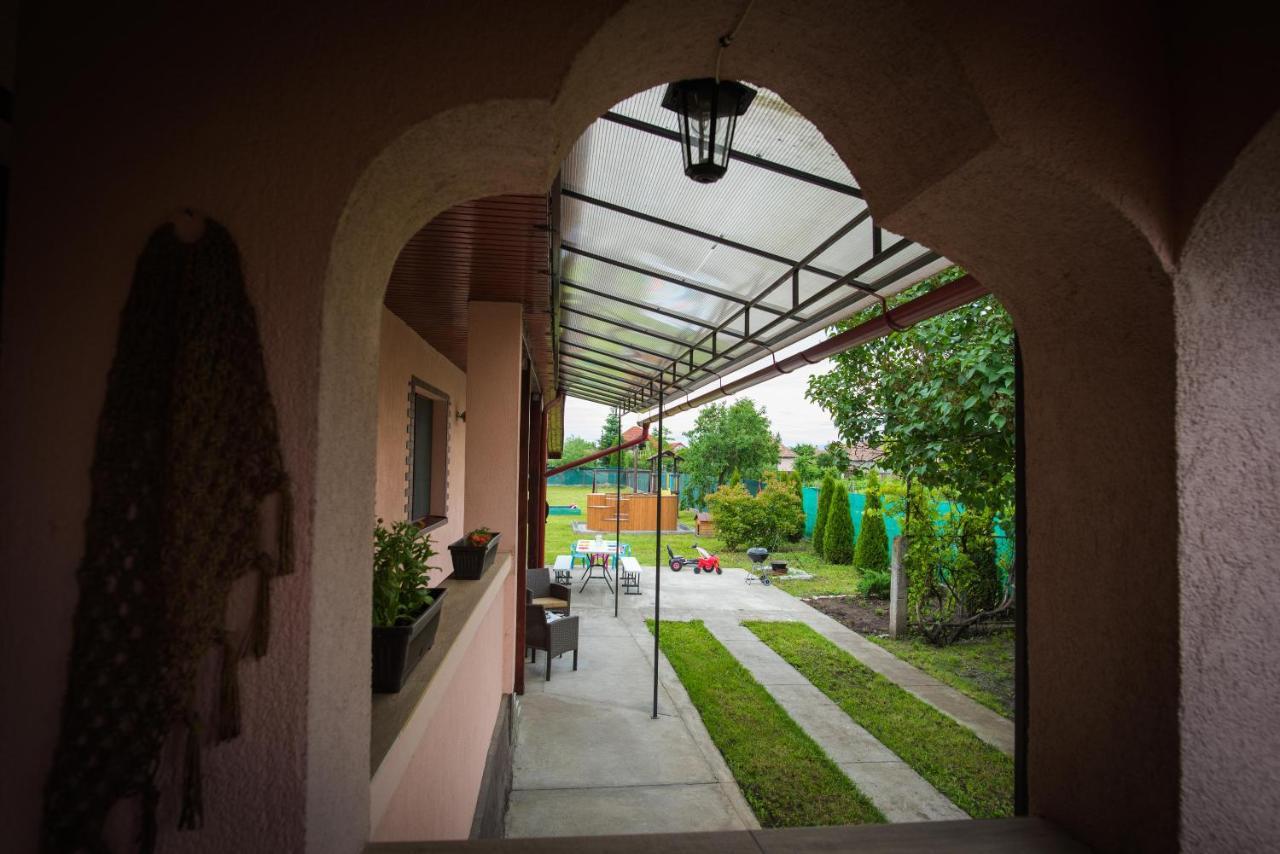 Erika'S Holiday Cottage Peris Экстерьер фото